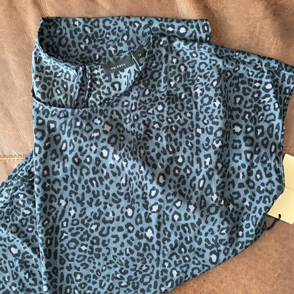 NWT Halogen dark animal print top 1X - Picture 5 of 5